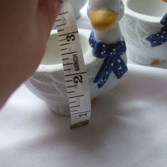 8 Vintage Ceramic duck boiled egg holders - Picture 5 of 6